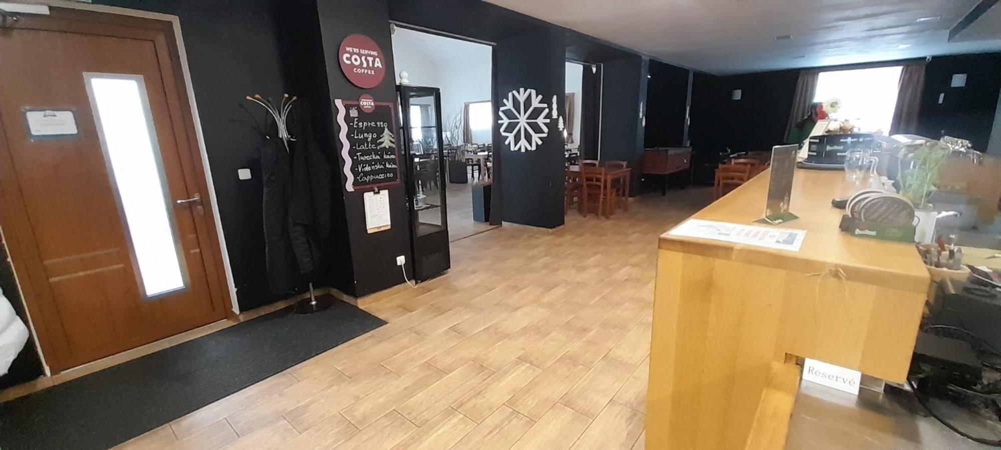 A Restaurace U Sousedu Guest house Strazny