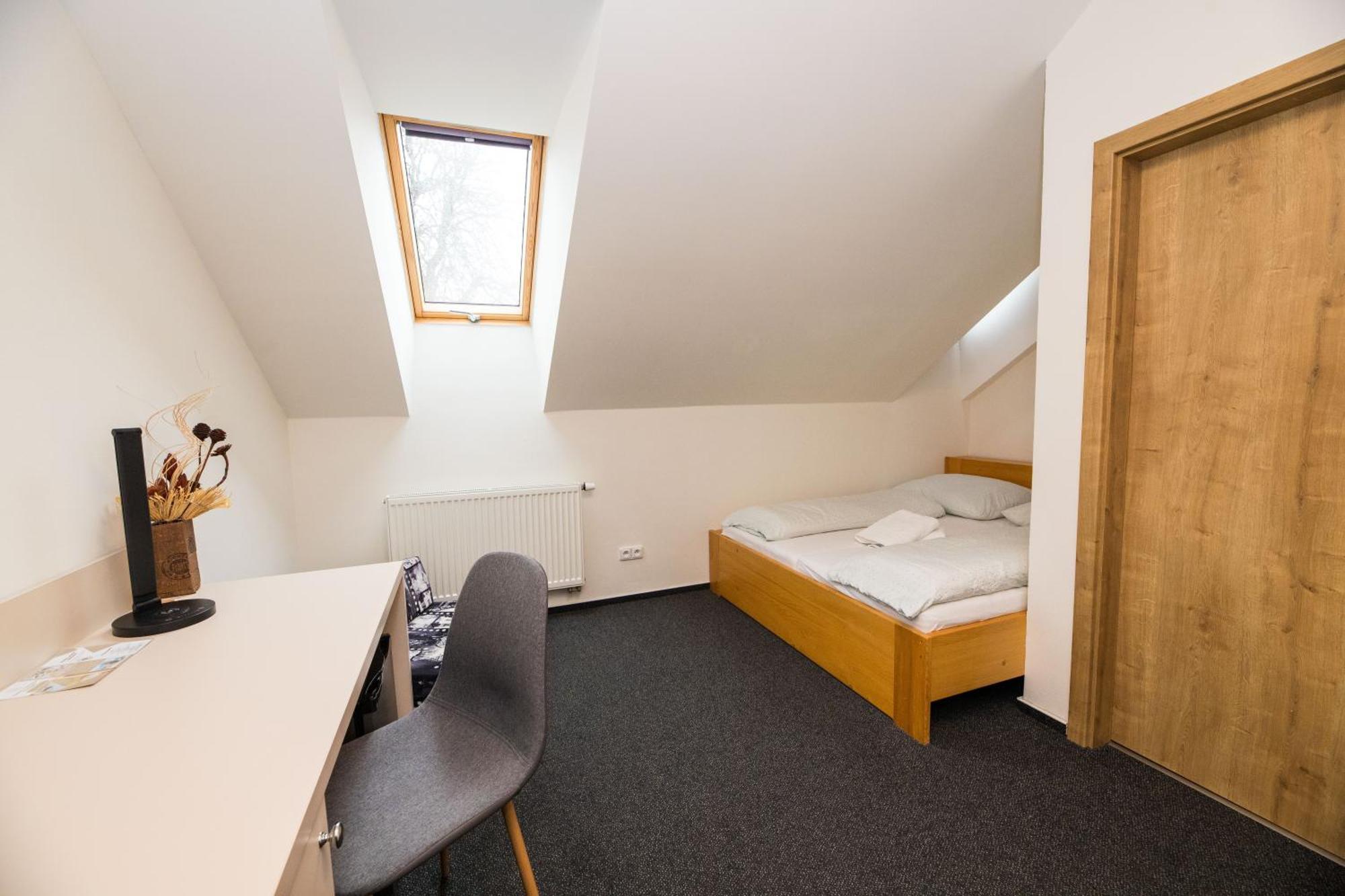 A Restaurace U Sousedu Guest house Strazny