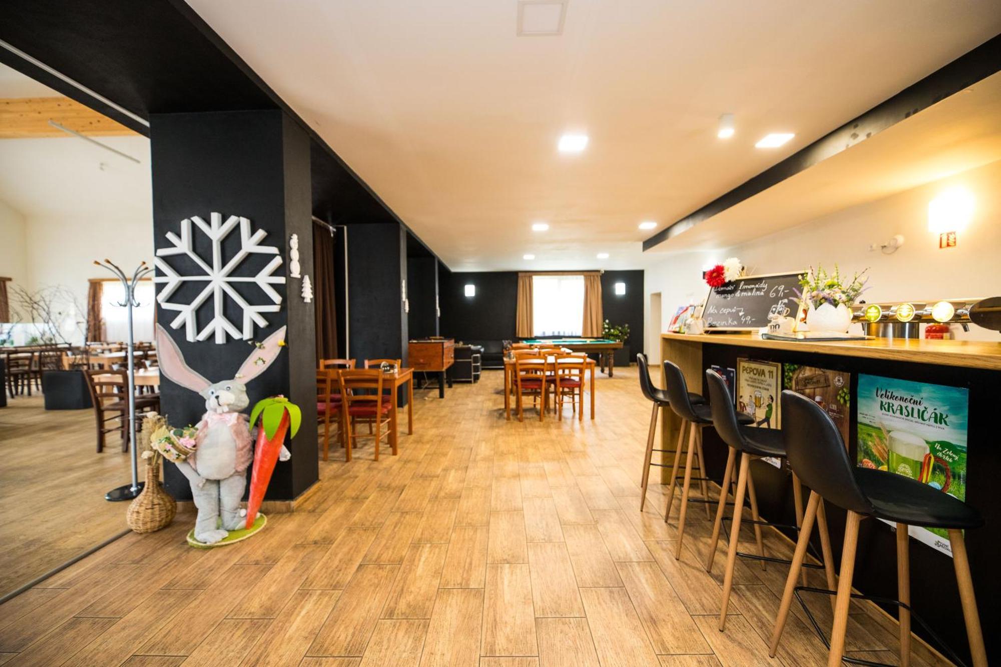 Gasthuis A Restaurace U Sousedu